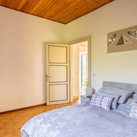* With Views * Walk To Everything Villa Barga