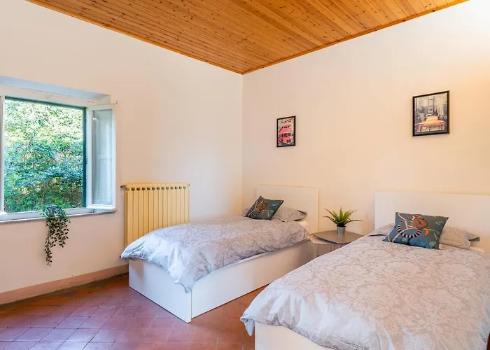 Villa * With Views * Walk To Everything Barga